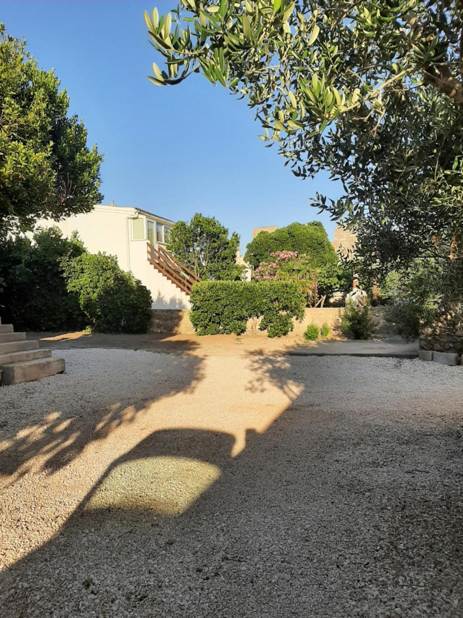Apartmani Marija Povljana Bilik gambar