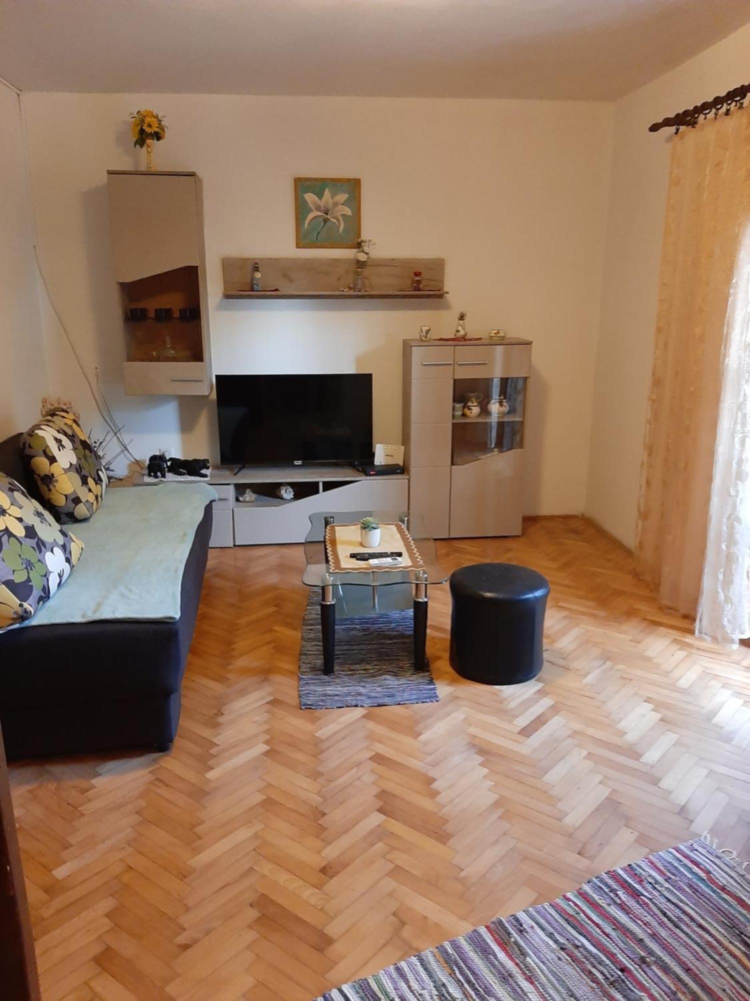 Apartmani Marija Povljana Bilik gambar