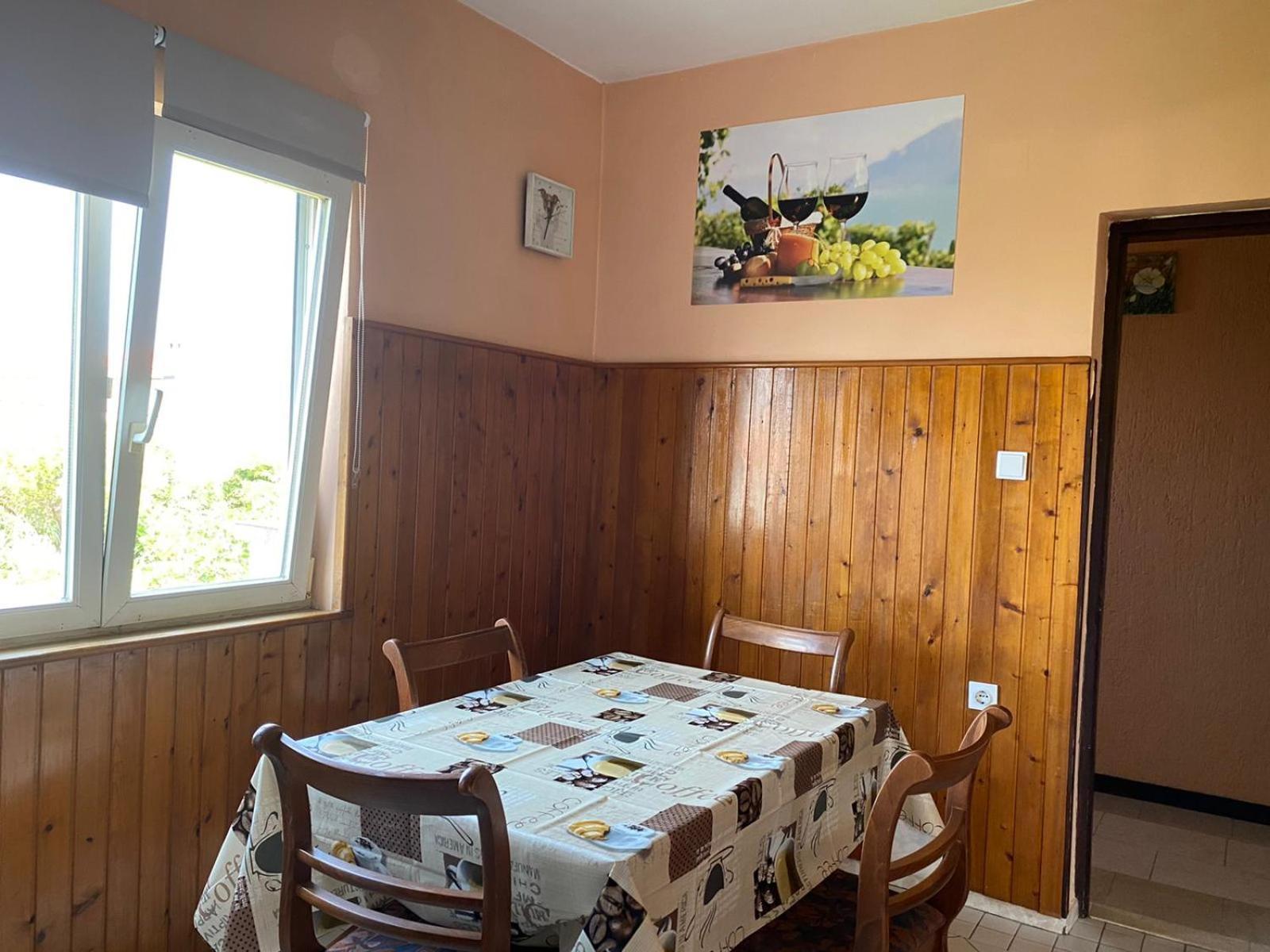 Apartmani Marija Povljana Bilik gambar